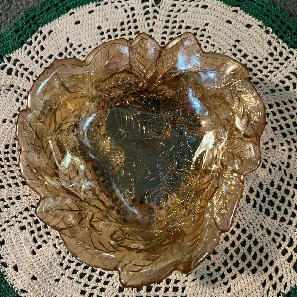 Vintage Carnival Glass Leaf-Shaped Glass Bowl